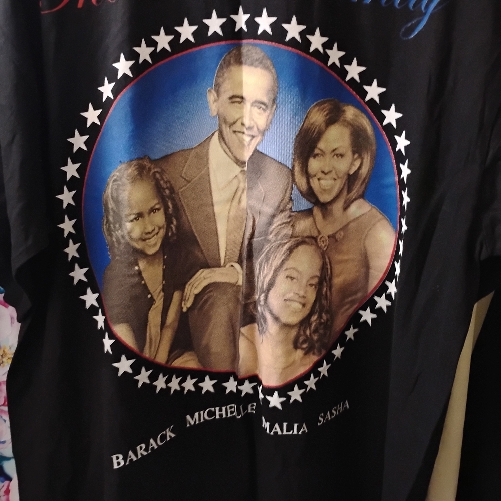 Brand New Barrack Obama And First Family Portrait Graphic T-Shirt Size 4XL